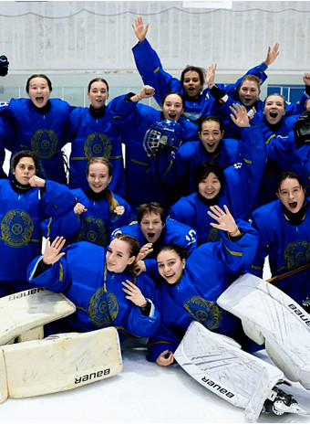 Победа женской сборной Казахстана в чемпионате мира по хоккею в дивизионе IIA
